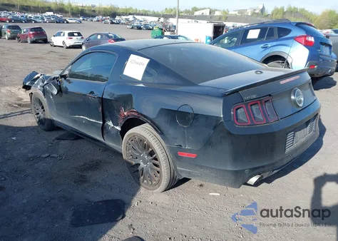 2014 Ford Mustang Gt Premium z USA, uszkodzony, nr VIN 1ZVBP8CF7E5328235